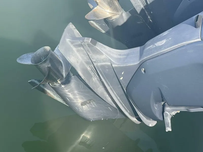 Slide: The Image of Grady-White Marlin 300 2003 - 5126259