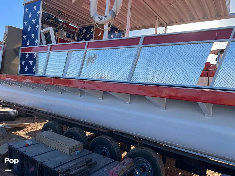 Slide: The Image of Custom Party Barge - 10585834