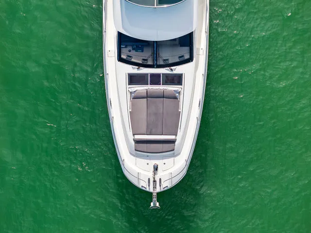 Slide: The Image of Prestige 680 Flybridge 2018 - 67