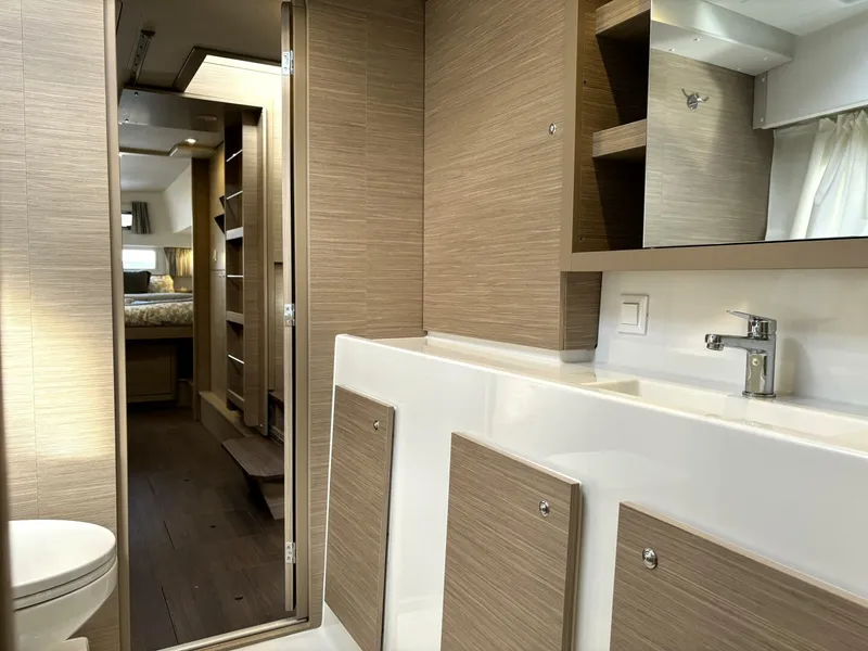 Slide: The Image of Lagoon 42 2024 - 5127074