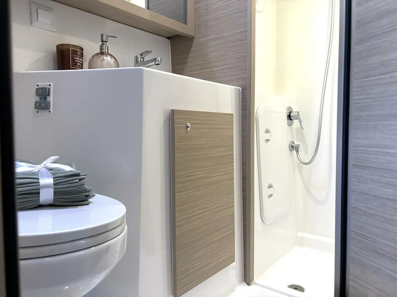 Slide: The Image of Lagoon 42 2024 - 5127084