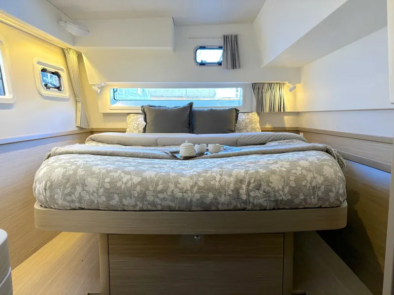 Slide: The Image of Lagoon 42 2024 - 5126986