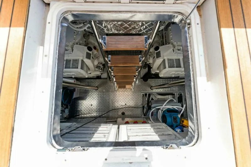 Slide: The Image of Pershing 7X 2022 - 5127062