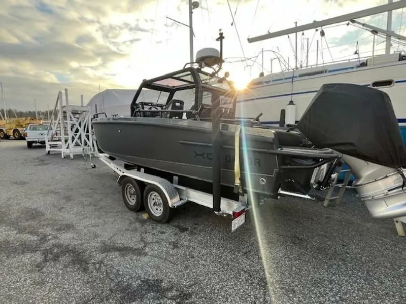 Slide: The Image of XO Boats 250 DFNDR 2022 - 5127103
