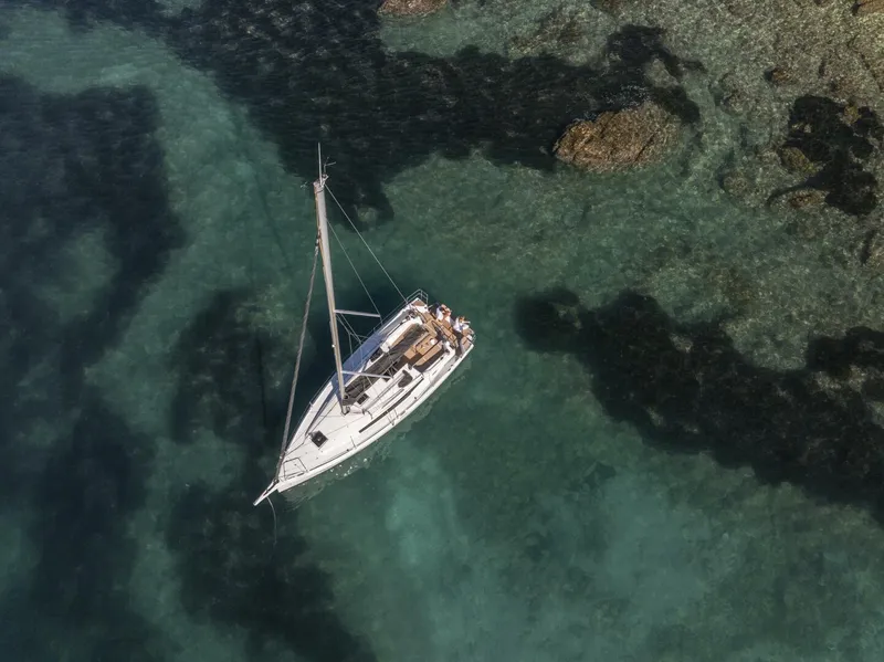 Slide: The Image of Jeanneau 35 2024 - 5588761