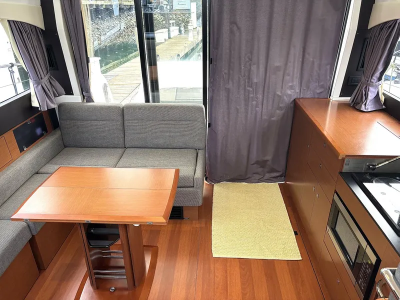 Slide: The Image of Jeanneau 45 2014 - 5127220