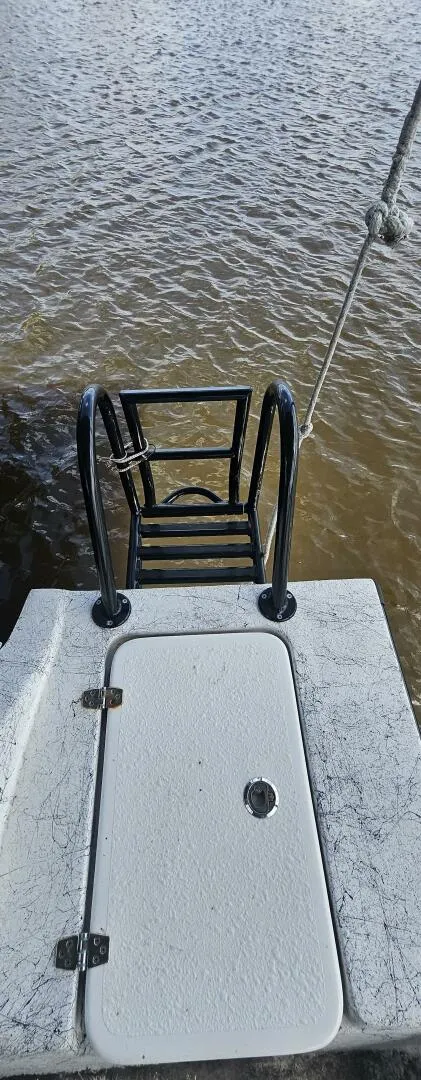 Slide: The Image of Custom Flats Cat 21 FC 2021 - 5127576