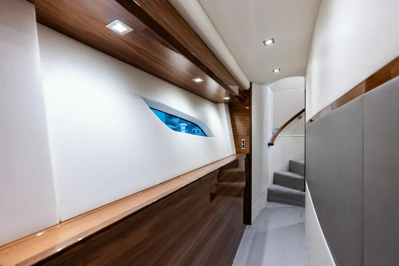 Slide: The Image of Viking 72 Enclosed Bridge 2023 - 5732671