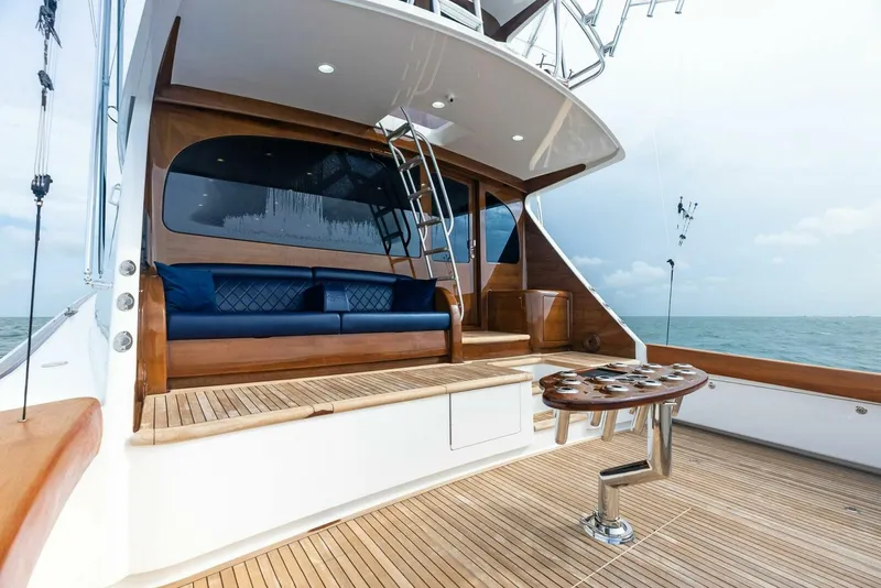 Slide: The Image of Viking 72 Enclosed Bridge 2023 - 5732714