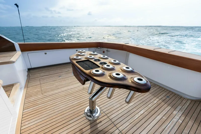 Slide: The Image of Viking 72 Enclosed Bridge 2023 - 5732869