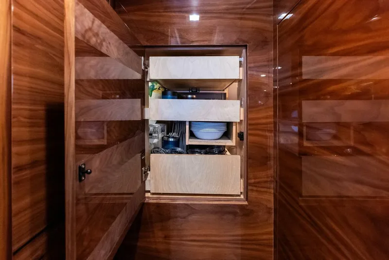 Slide: The Image of Viking 72 Enclosed Bridge 2023 - 5733039