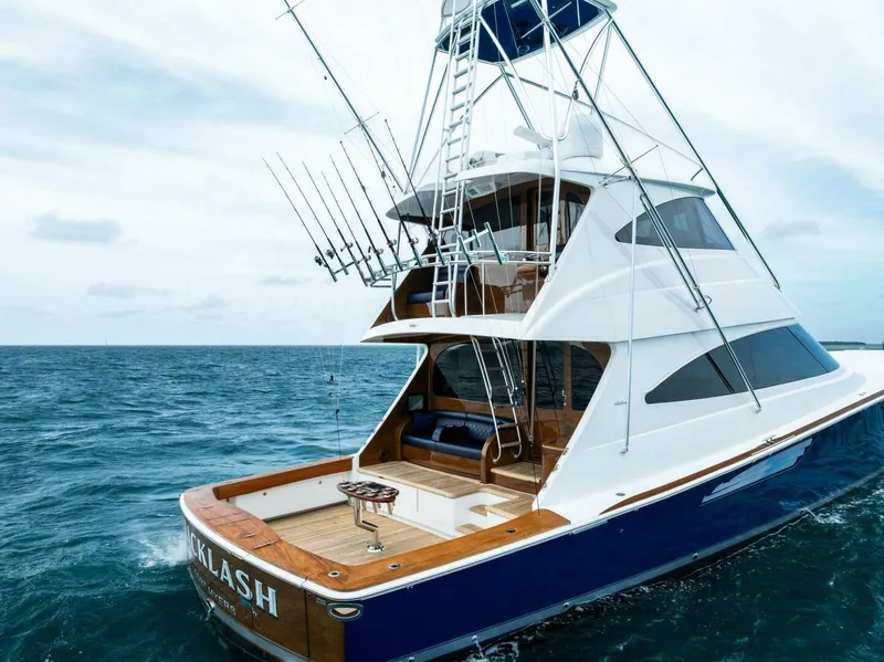 Slide: The Image of Viking 72 Enclosed Bridge 2023 - 5733050