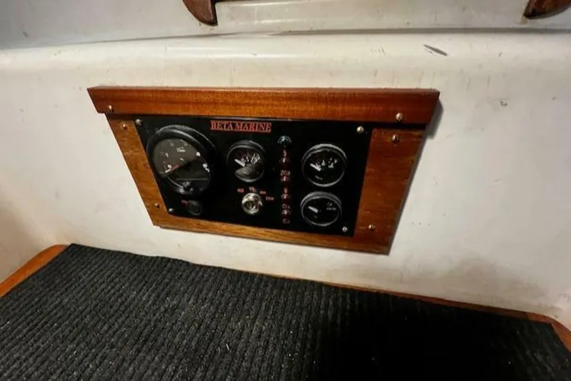 Slide: The Image of Sea Sprite 34 Yawl 1984 - 5145987