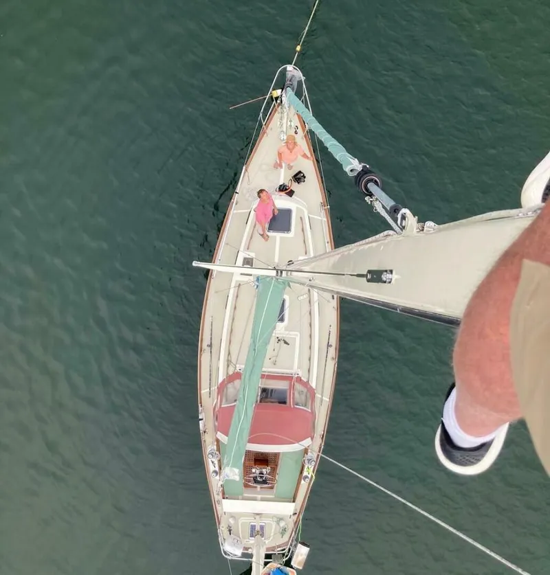 Slide: The Image of Sea Sprite 34 Yawl 1984 - 5145977