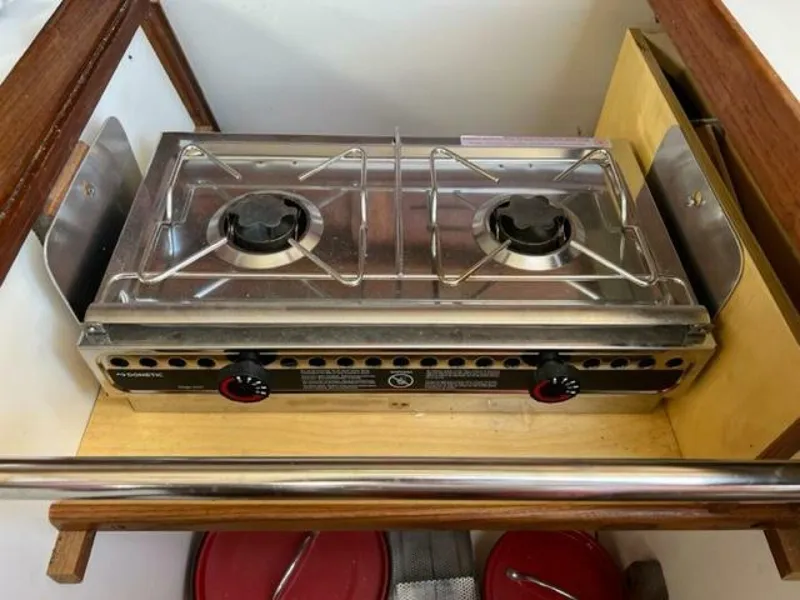 Slide: The Image of Cape Dory 31 Cutter 1984 - 5146482