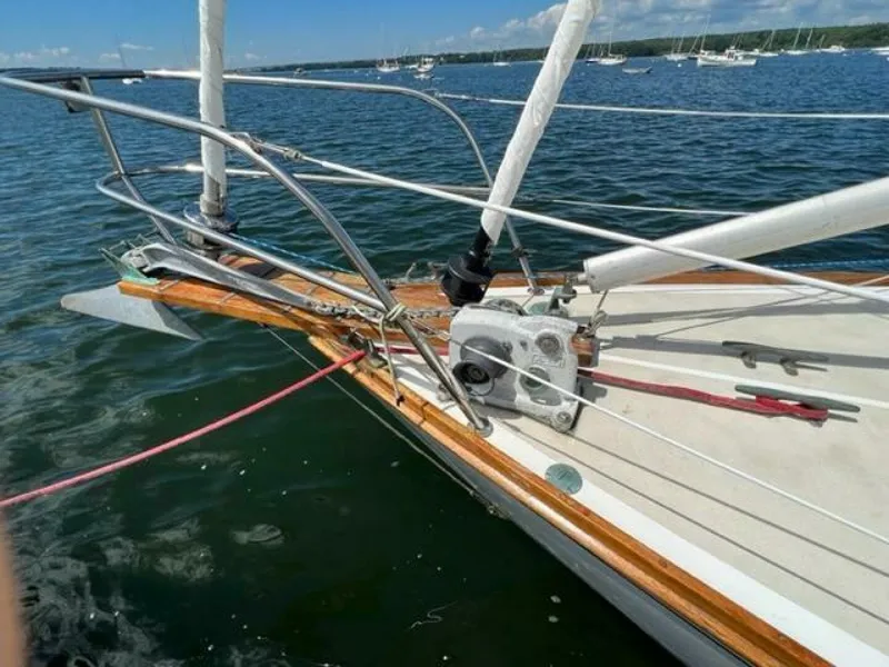 Slide: The Image of Cape Dory 31 Cutter 1984 - 5146472