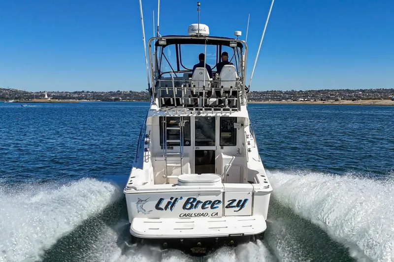 Slide: The Image of 2006 Riviera 33 LIL BREEZY 033 - 5128945