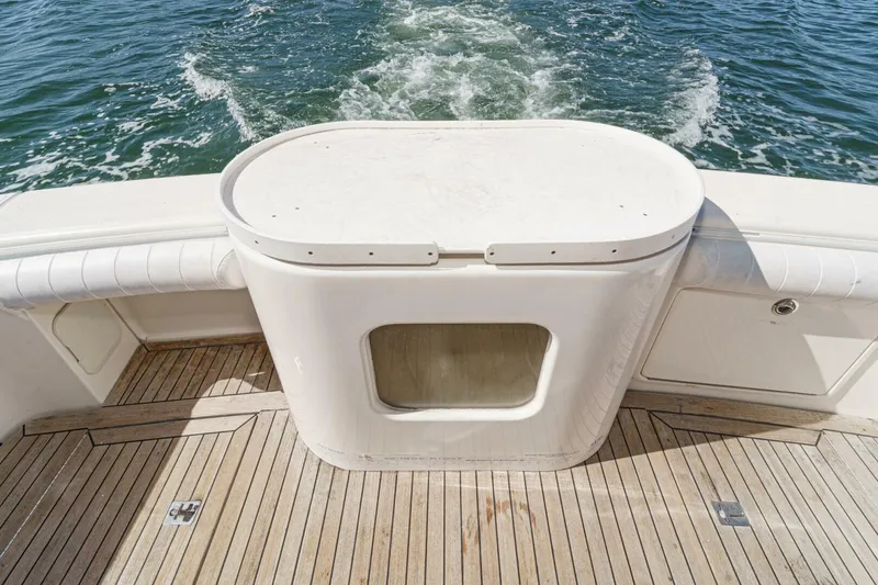 Slide: The Image of 2006 Riviera 33 LIL BREEZY 040 - 5128952