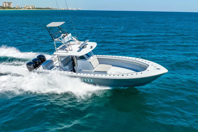 Slide: The Image of Contender 39 2023 - 5128189