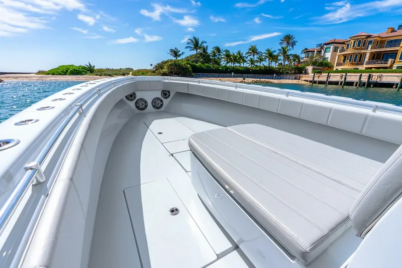 Slide: The Image of Contender 39 2023 - 5128194