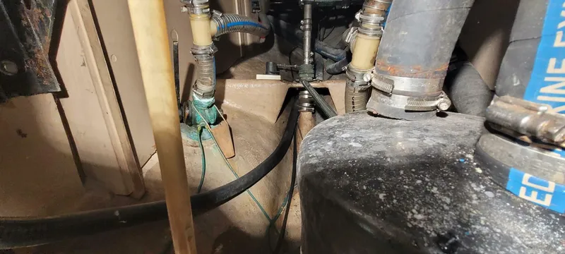 Slide: The Image of Shannon 38 Ketch 1980 - 5145272