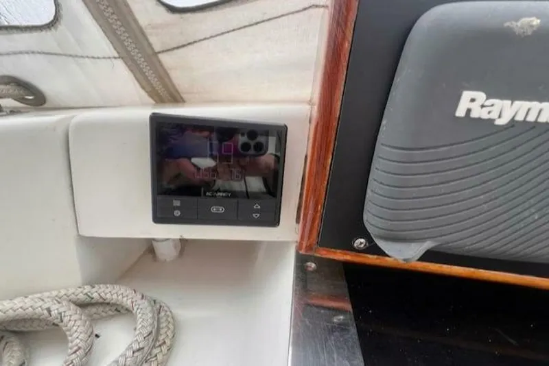Slide: The Image of Alden Aft Cockpit K/CB Sloop 1986 - 5144226