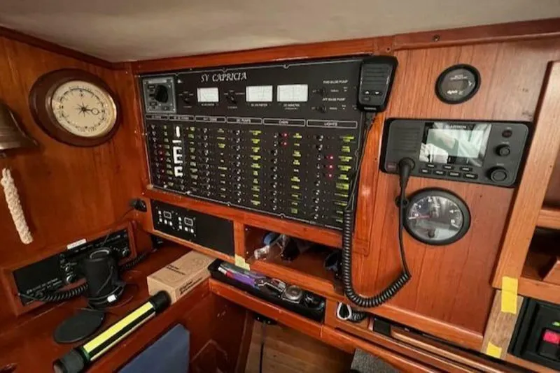 Slide: The Image of Alden Aft Cockpit K/CB Sloop 1986 - 5144230