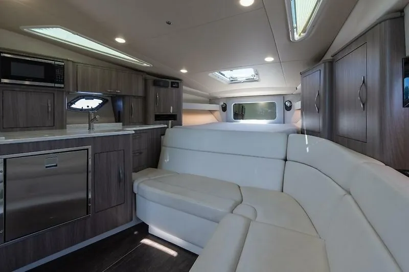 Slide: The Image of 0005348705 - 5598613