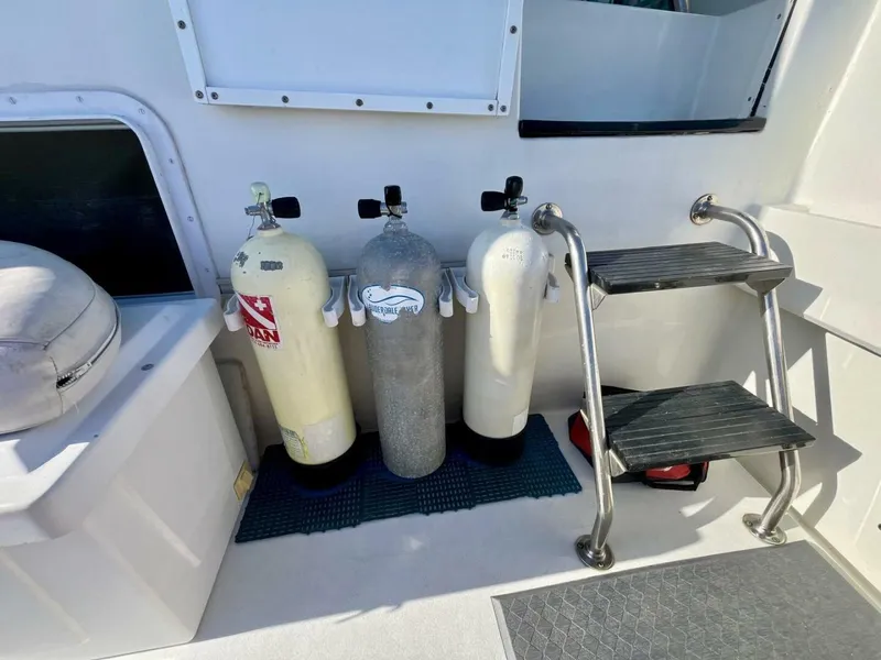 Slide: The Image of Hatteras 52 Cockpit Motor Yacht 1991 - 5129780