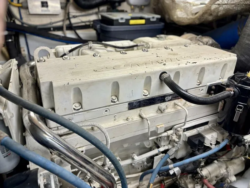 Slide: The Image of Hatteras 52 Cockpit Motor Yacht 1991 - 5129784