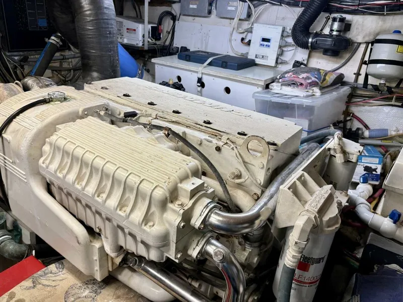 Slide: The Image of Hatteras 52 Cockpit Motor Yacht 1991 - 5129785