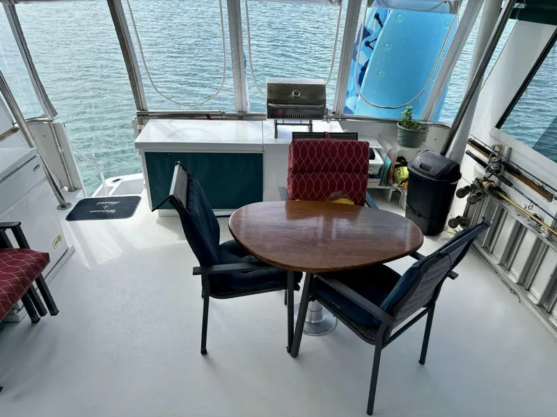 Slide: The Image of Hatteras 52 Cockpit Motor Yacht 1991 - 5129754
