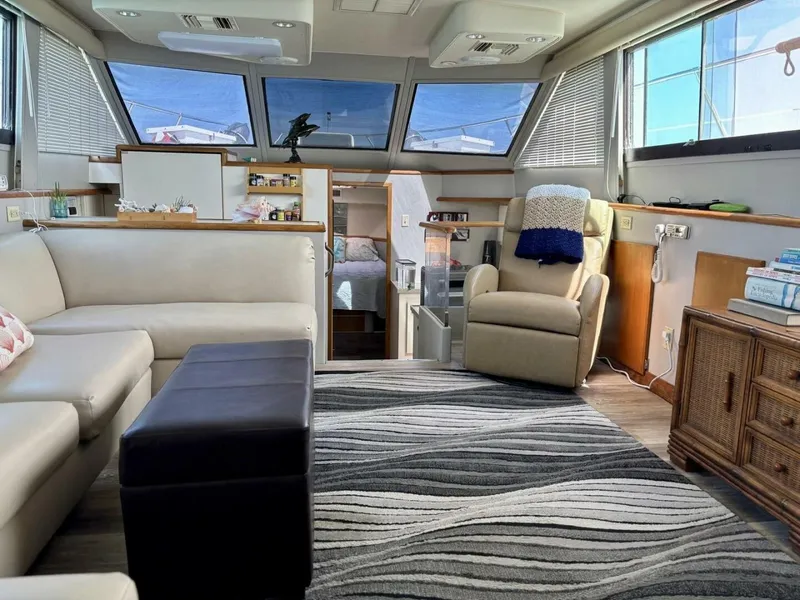 Slide: The Image of Hatteras 52 Cockpit Motor Yacht 1991 - 5129758