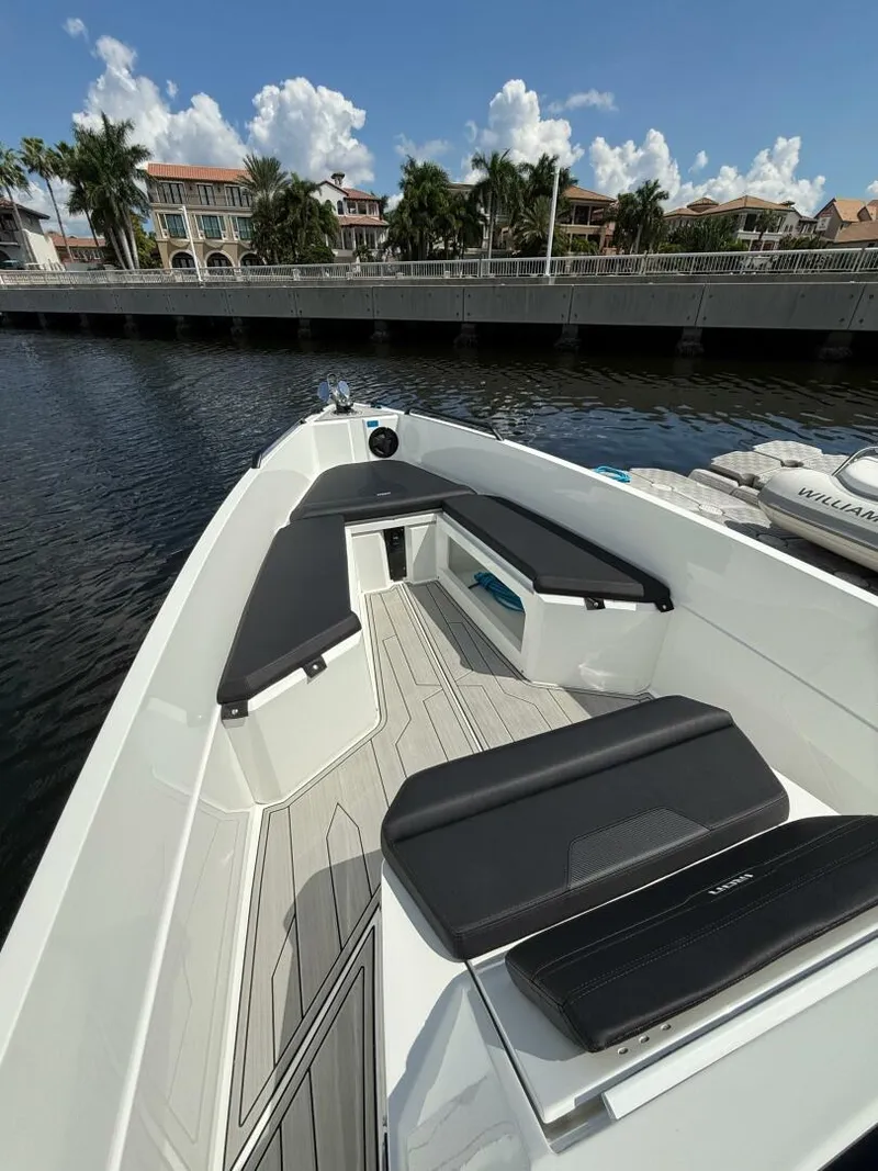 Slide: The Image of 2024 Iron 27 Center Console - 5130404