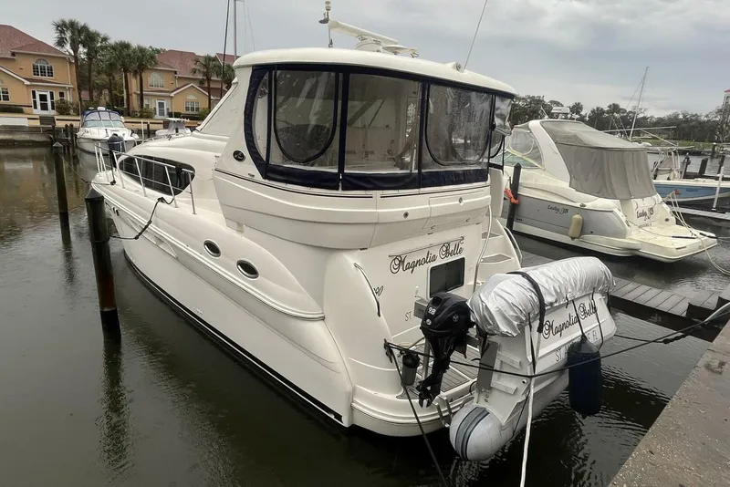 Slide: The Image of Sea Ray 390 Motor Yacht 2004 - 5130672