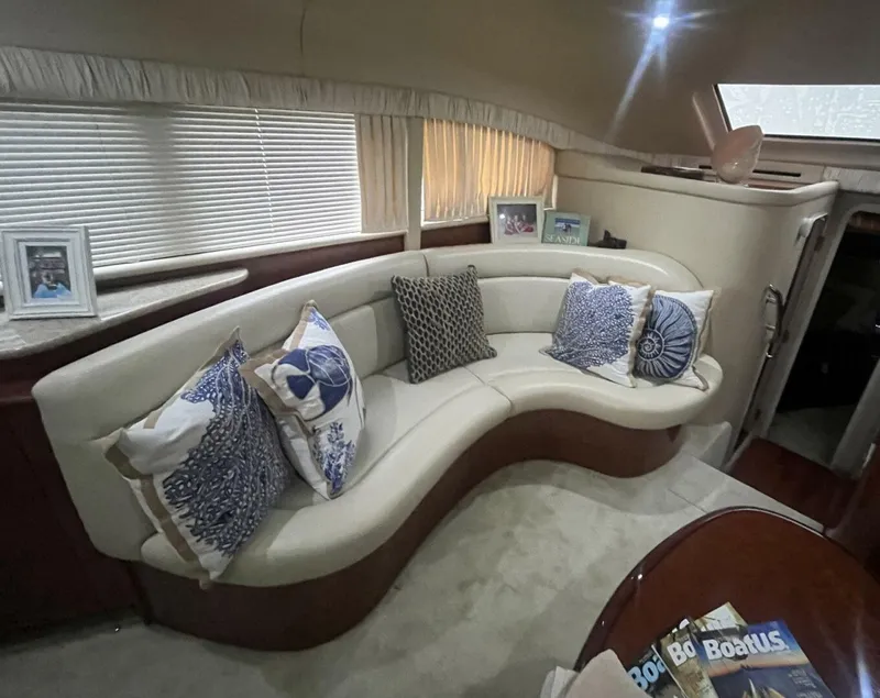 Slide: The Image of Sea Ray 390 Motor Yacht 2004 - 5130691