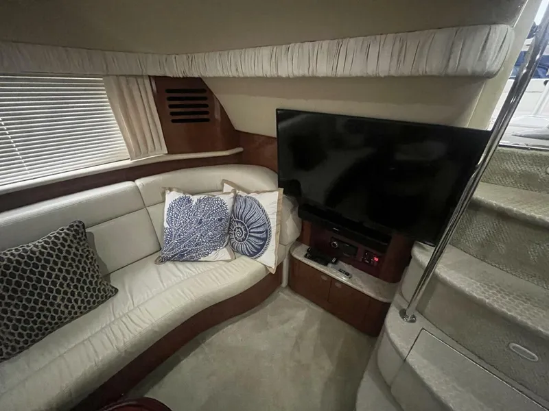 Slide: The Image of Sea Ray 390 Motor Yacht 2004 - 5130695