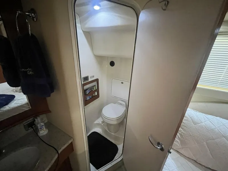 Slide: The Image of Sea Ray 390 Motor Yacht 2004 - 5130707