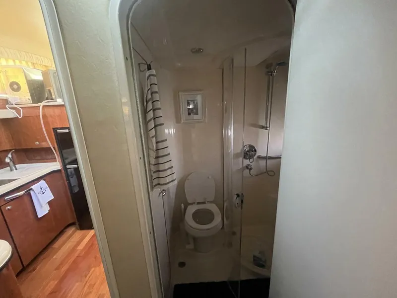 Slide: The Image of Sea Ray 390 Motor Yacht 2004 - 5130713