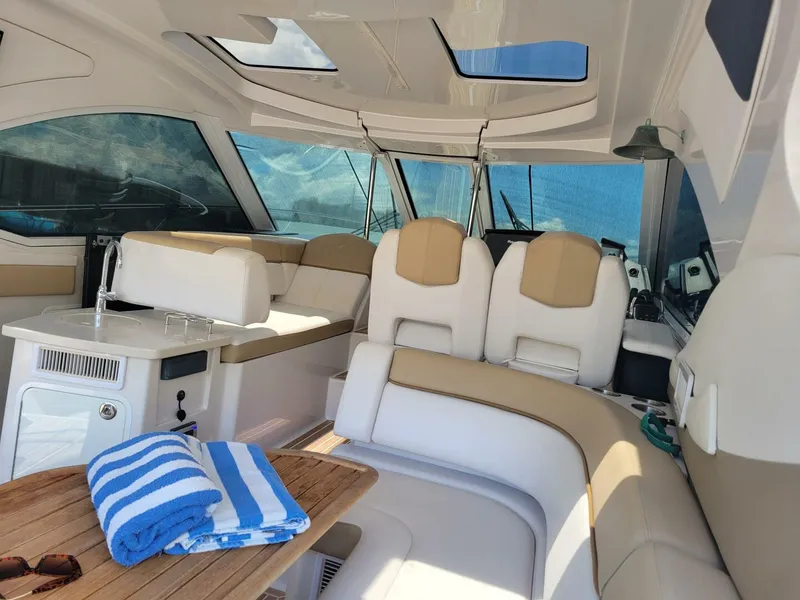 Slide: The Image of Four Winns V435 2012 - 5577958