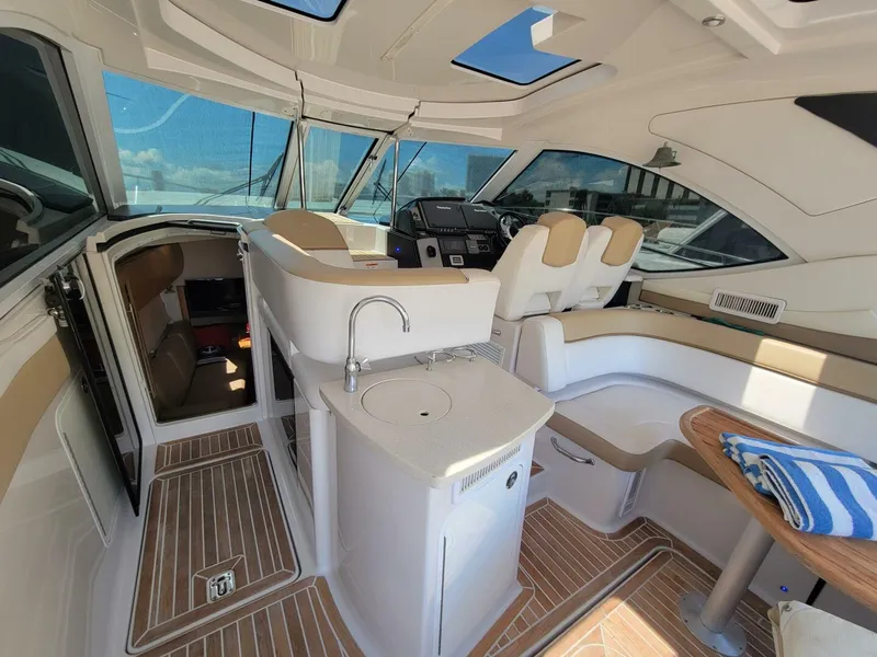 Slide: The Image of Four Winns V435 2012 - 5577956