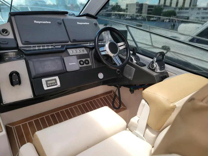 Slide: The Image of Four Winns V435 2012 - 5577974