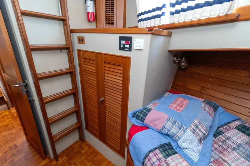 Slide: The Image of Grand Banks 49 1994 - 5238742