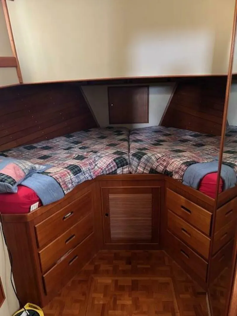 Slide: The Image of Grand Banks 49 1994 - 5201475