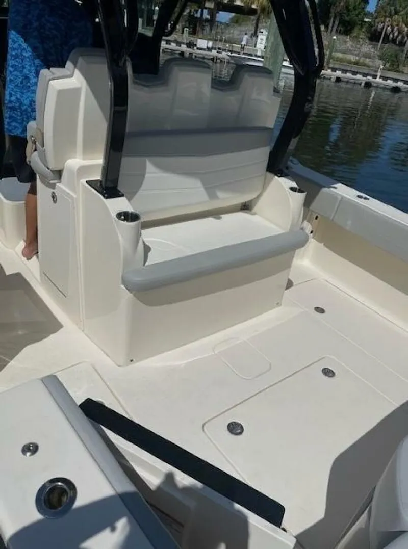 Slide: The Image of Scout 355 LXF CC 2022 - 5131567