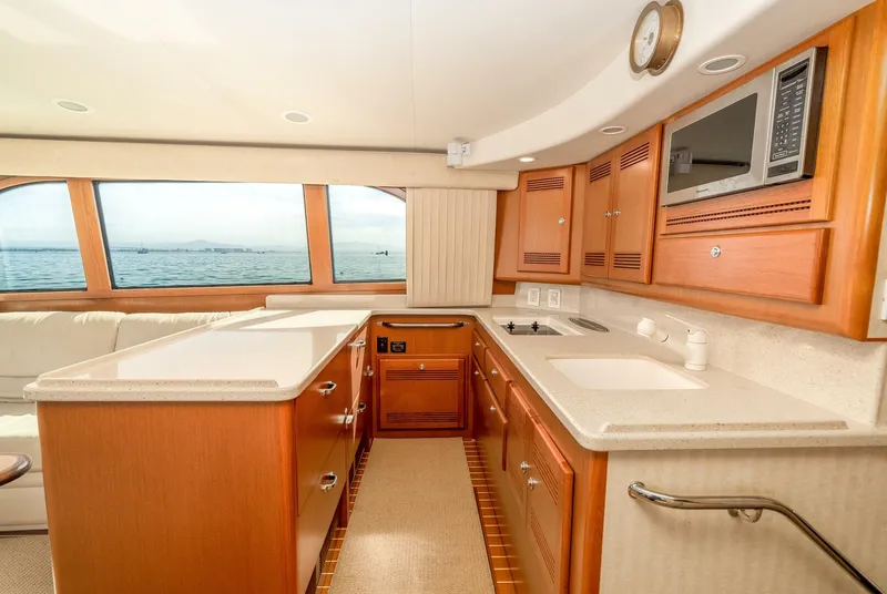 Slide: The Image of CABO 35 - 5151633