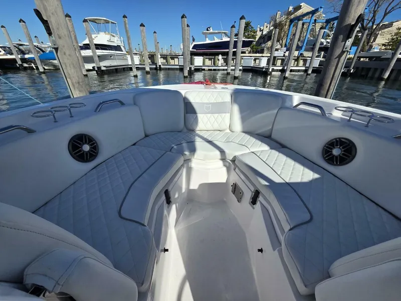 Slide: The Image of Sea Fox 228 Traveler 2025 - 5751208