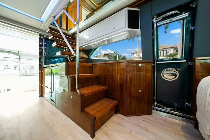 Slide: The Image of Riviera 64 Sports Motor Yacht 2023 - 5132707