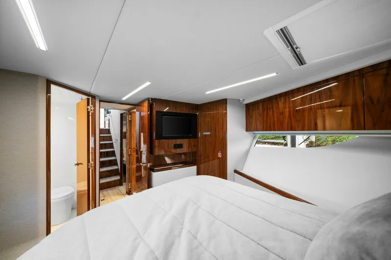 Slide: The Image of Riviera 64 Sports Motor Yacht 2023 - 5132678