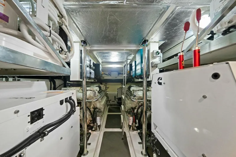 Slide: The Image of Riviera 64 Sports Motor Yacht 2023 - 5132691